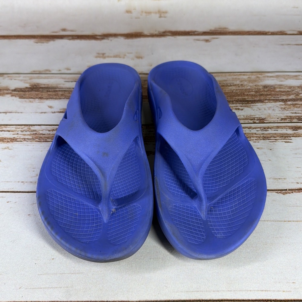 Oofos OOriginal Sandal Blue Flip Flop Mens 9 Womens 11 Used Stained Flawed